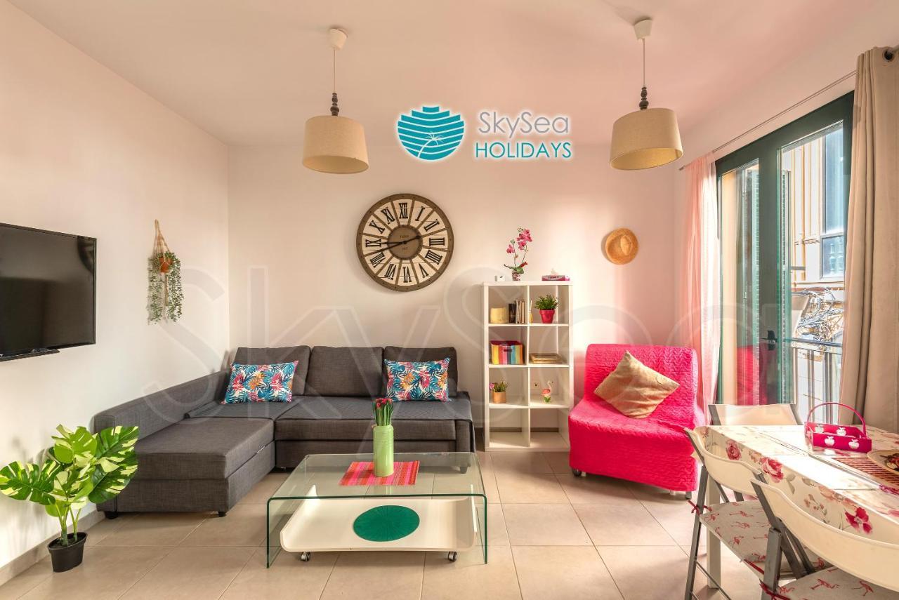 Skysea Holidays City Center Suites Málaga Buitenkant foto