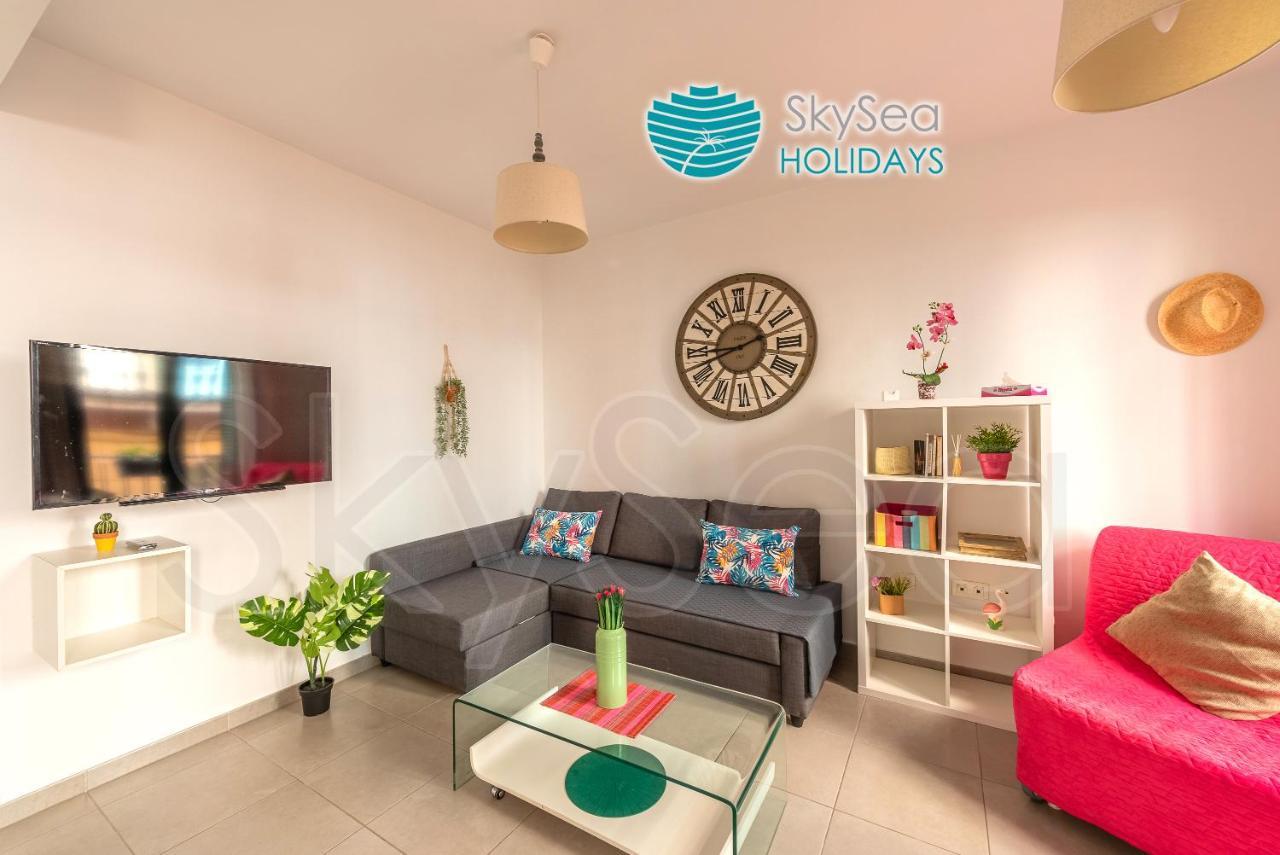 Skysea Holidays City Center Suites Málaga Buitenkant foto