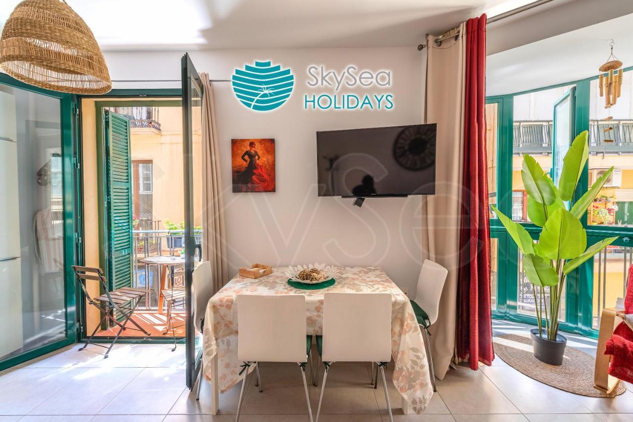 Skysea Holidays City Center Suites Málaga Buitenkant foto