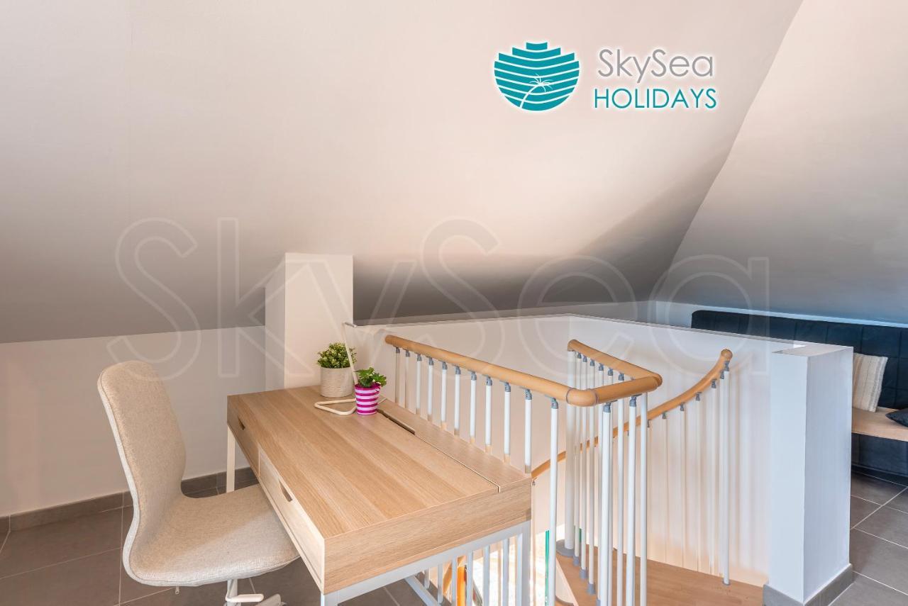 Skysea Holidays City Center Suites Málaga Buitenkant foto