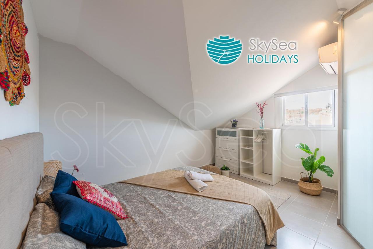 Skysea Holidays City Center Suites Málaga Buitenkant foto