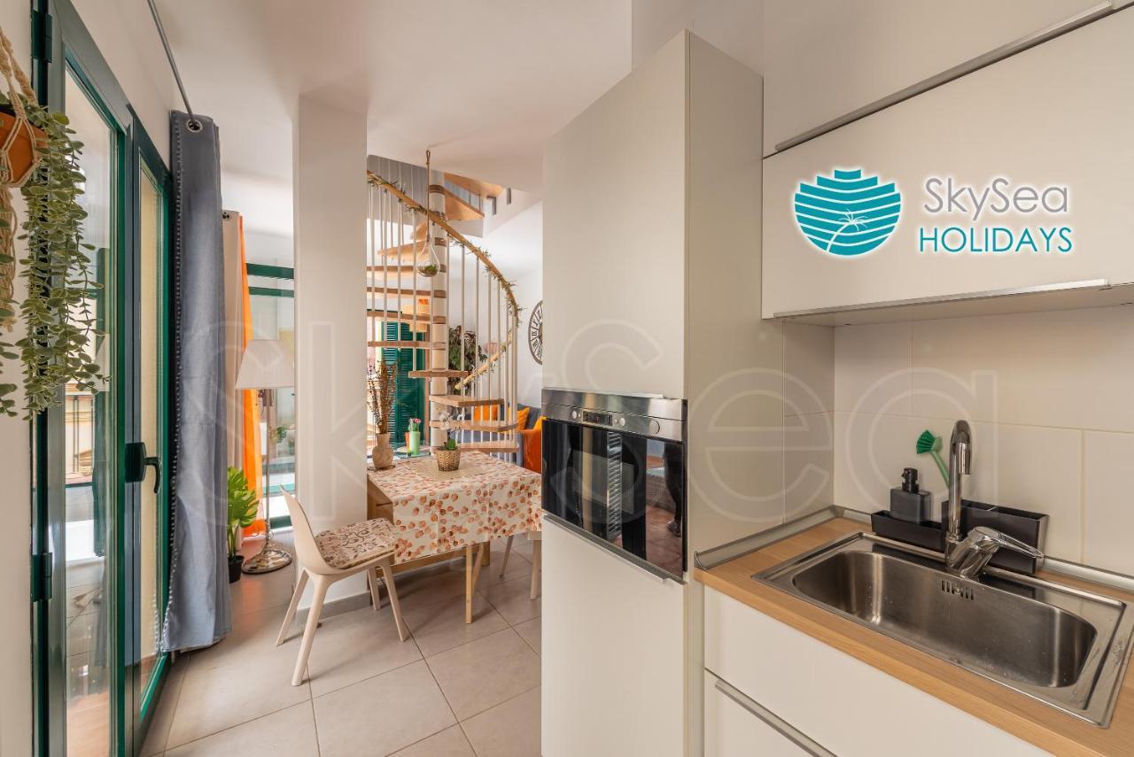Skysea Holidays City Center Suites Málaga Buitenkant foto