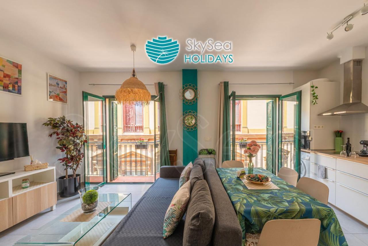 Skysea Holidays City Center Suites Málaga Buitenkant foto