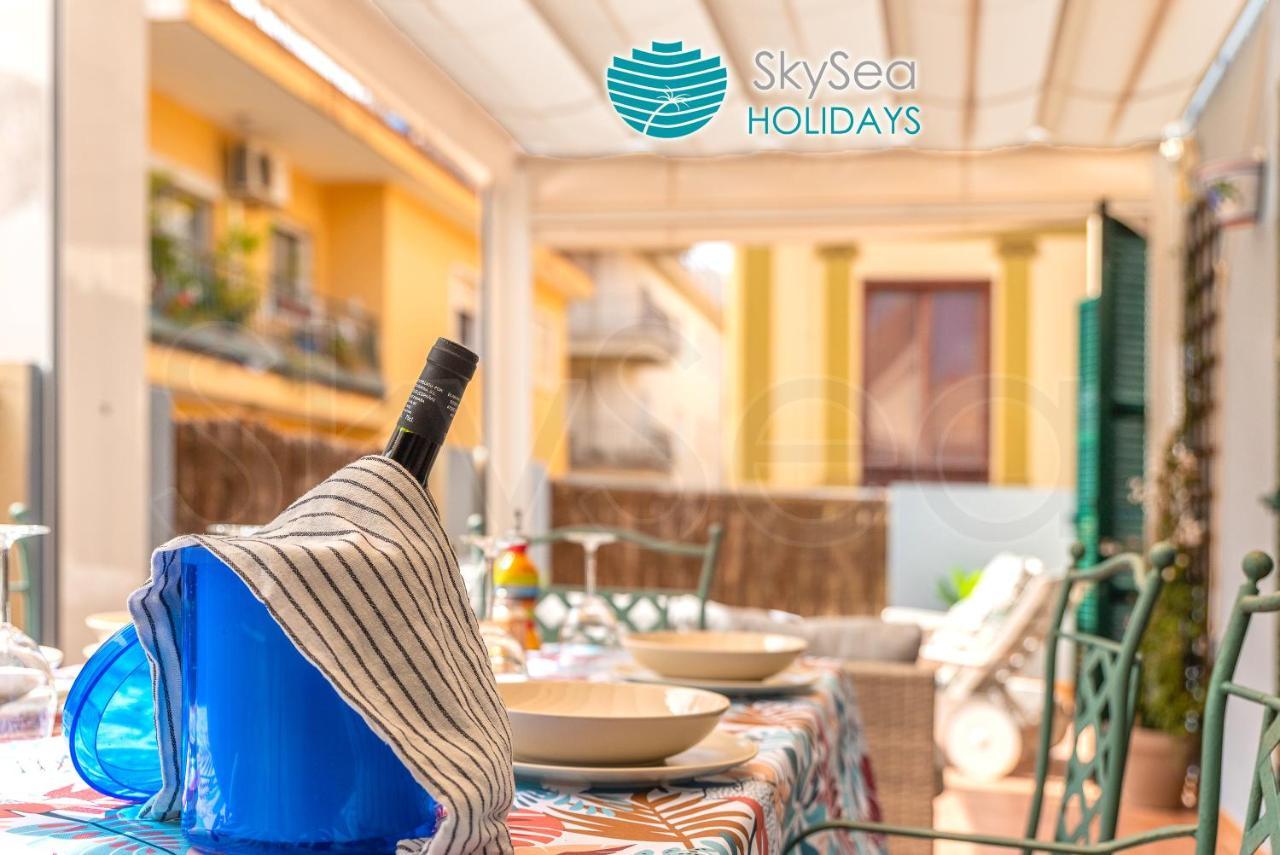 Skysea Holidays City Center Suites Málaga Buitenkant foto