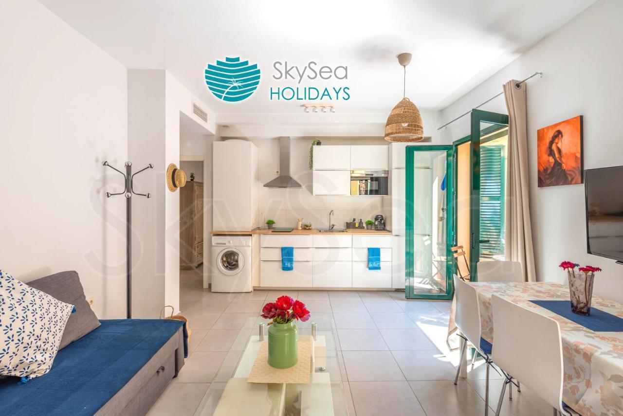 Skysea Holidays City Center Suites Málaga Buitenkant foto