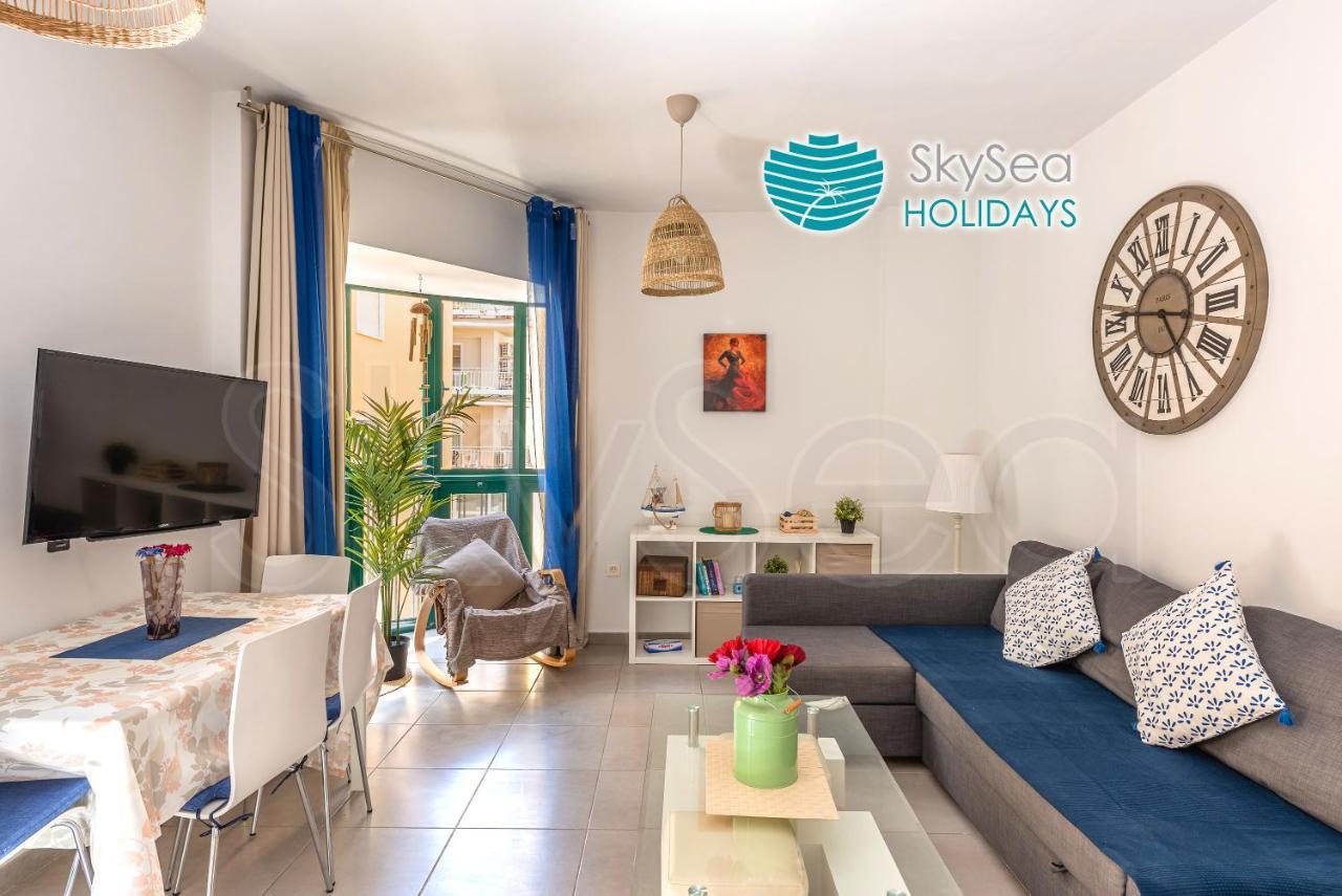 Skysea Holidays City Center Suites Málaga Buitenkant foto