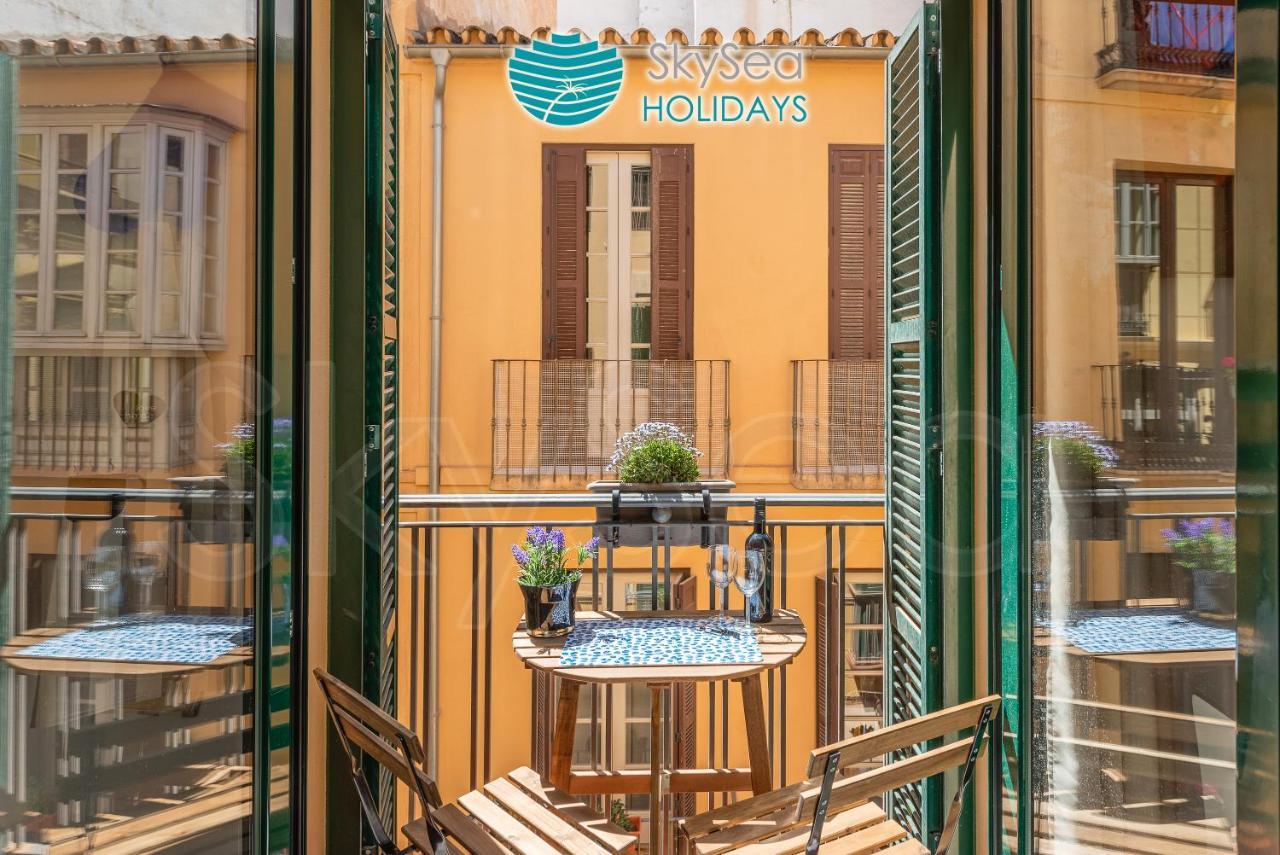 Skysea Holidays City Center Suites Málaga Buitenkant foto