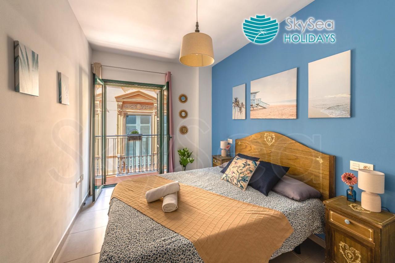 Skysea Holidays City Center Suites Málaga Buitenkant foto